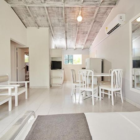 Kpre Covenas By Bernalo Hotels Екстериор снимка